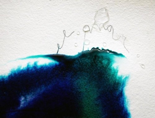 Escultures d’aigua sobre paper fet a mà