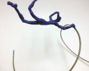 caida al vuelo marta darder escultura bronce