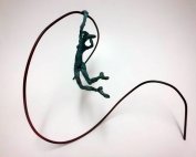 escultura de bronce vola a ma hecha a mano marta darder