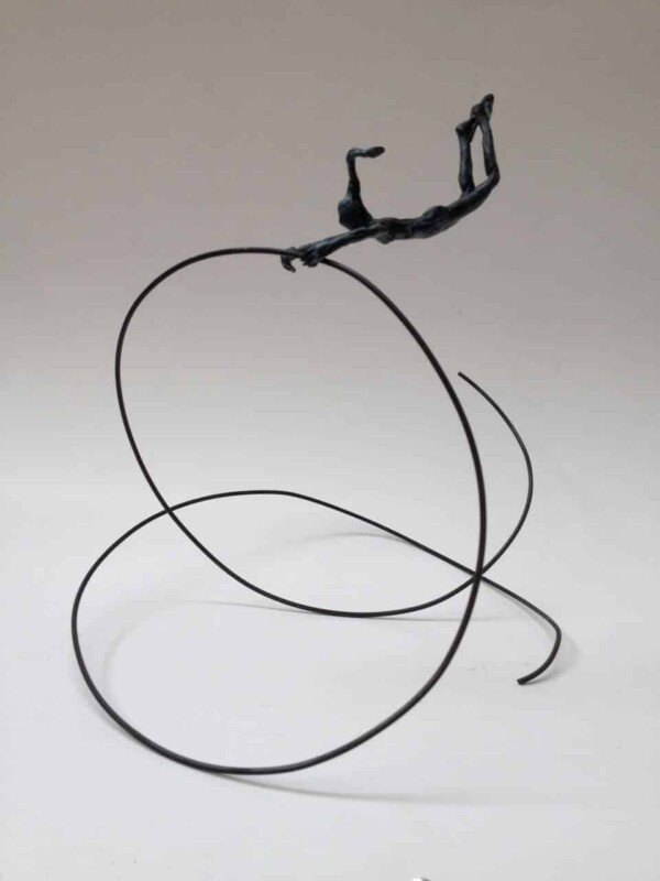 Capbussada. Perfil. Escultura en bronze. 2015